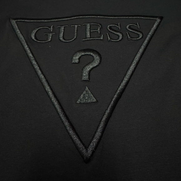 Guess Los Angeles W L Black T-Shirt  Carlee Triangle Tee Front Logo Embroidery - Picture 4 of 9